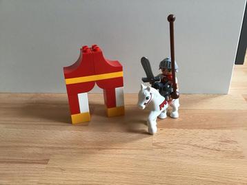 Lego Duplo riddertoernooi 10568 (compleet) beschikbaar voor biedingen