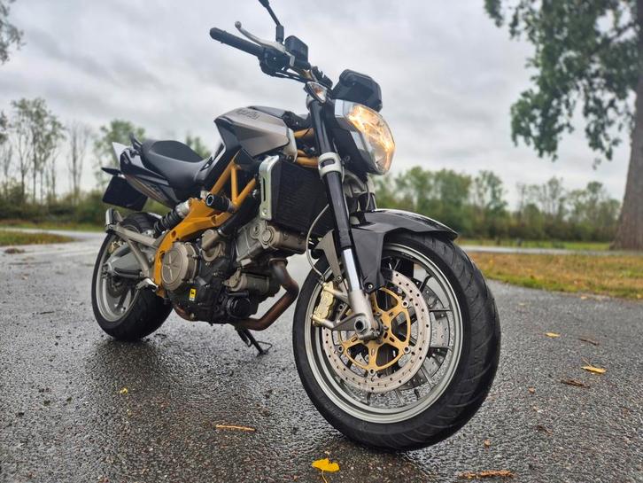 Aprilia Shiver 750, Motoren, Motoren | Aprilia, Bedrijf, Naked bike, meer dan 35 kW, 2 cilinders, Motorrijbewijs A, Ophalen
