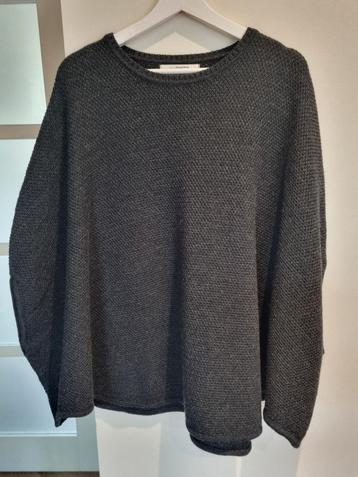 Sibin Linjebjerg Poncho Trui - One Size - Donkergrijs beschikbaar voor biedingen