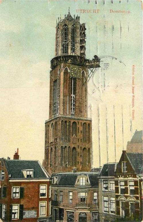 (300-117-019) Utrecht Domtoren, Verzamelen, Ansichtkaarten | Nederland, Utrecht, Verzenden