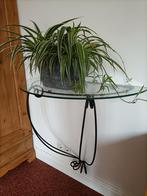 Glazen tafeltje met metalen frame, Huis en Inrichting, Tafels | Bijzettafels, Ophalen, Minder dan 45 cm, Minder dan 55 cm, Gebruikt