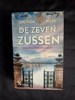 De Zeven Zussen - Lucinda Riley, Boeken, Ophalen of Verzenden, Zo goed als nieuw, Lucinda Riley, Nederland