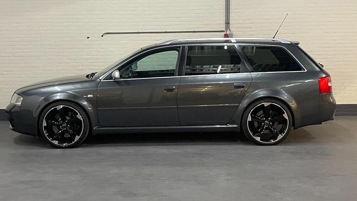 AUDI RS6 QUATTRO, Auto's, Audi, Bedrijf, RS6, Benzine, Stationwagon, Automaat, Zilver of Grijs, Overige kleuren, Leder, Vierwielaandrijving