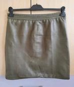 Ibana Rouge echt leder rok M 38 Groen, Kleding | Dames, Rokken, Maat 38/40 (M), Verzenden, Zo goed als nieuw, Boven de knie