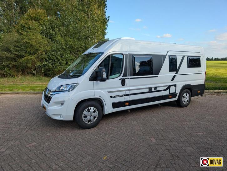 Adria Twin Axess 640 SL Lengtebedden Zenec Nav, Caravans en Kamperen, Campers, Bedrijf, tot en met 2, Buscamper of Camperbus, Adria