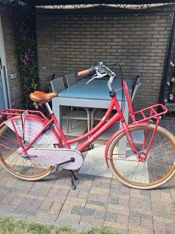 Cortina lief damesfiets / moederfiets / meidenfiets beschikbaar voor biedingen