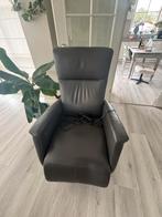 Elektronische fauteuil, Huis en Inrichting, Ophalen, Zo goed als nieuw