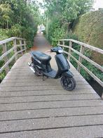 Zip Type 3 70cc, Fietsen en Brommers, Scooters | Piaggio, Ophalen, Tweetakt, Zo goed als nieuw, Maximaal 25 km/u