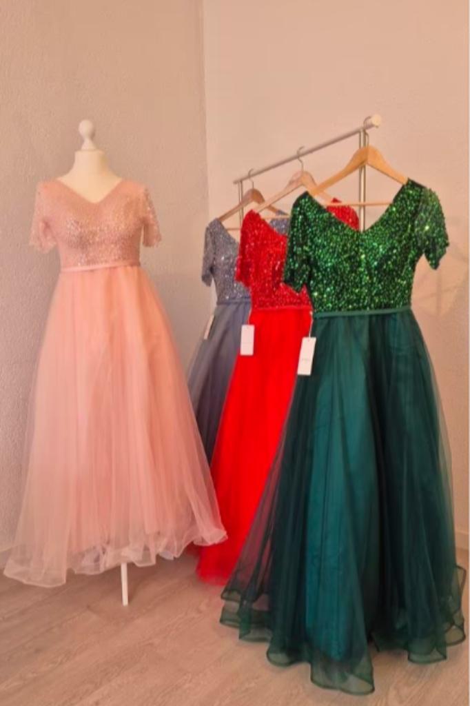 Bridesmaid dress, Kleding | Dames, Trouwkleding en Trouwaccessoires, Zo goed als nieuw, Trouwjurk, Blauw, Ophalen