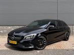 Mercedes-Benz CLA-klasse Shooting Brake 180 AMG Line Night E, CLA, 730 kg, 4 cilinders, Leder en Stof