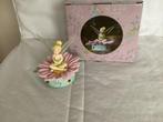 Disney tinkerbell maanbeeldje juli met doos, Ophalen, Zo goed als nieuw, Beeldje of Figuurtje