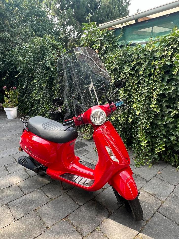 Senzo RivaLux R Rood, Fietsen en Brommers, Snorfietsen en Snorscooters, Zo goed als nieuw, Overige merken, Ophalen