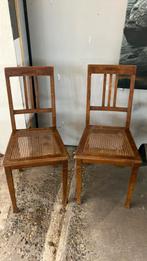 2 antieke stoelen rotan webbing, Ophalen