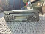 Grundig auto radio/ cd speler, Auto diversen, Autoradio's, Ophalen, Gebruikt