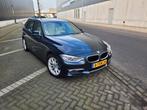 328i xDr. High Exec. Individual. Leer. Elek trekhaak., Auto's, Beige, 4 cilinders, Blauw, Stationwagon