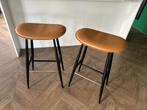 Saddle Counter Stools, Black/Camel, Set Of 2 Stools, Met voetsteun, Ophalen of Verzenden, Zo goed als nieuw, 90 cm of meer