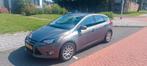 Ford Focus 1.6 Ti-vct 92KW 5-D 2011 Bruin, Auto's, 1596 cc, 125 pk, Zwart, 4 cilinders