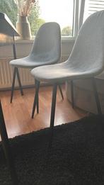 2x grijze eet kamer stoel met zwart onderstel, Ophalen, Zo goed als nieuw, Grijs