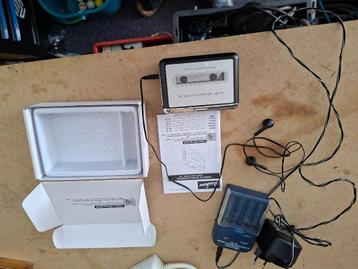 zgan nieuwstaat usb walkman + oplaadbare baterijen beschikbaar voor biedingen