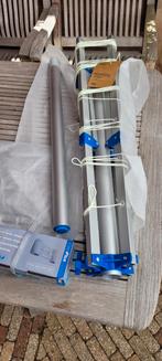 Camping 4 arms droogmolen met neuswielklem  (nieuw), Caravans en Kamperen, Kampeeraccessoires, Ophalen, Zo goed als nieuw
