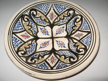 excl terracotta schaal geglazuurd 15 x 5,5 cm gemerkt €15,00 beschikbaar voor biedingen