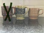 2x retro beker japan en tams england, Huis en Inrichting, Ophalen of Verzenden, Zo goed als nieuw, Overige stijlen, Kop(pen) en/of Schotel(s)
