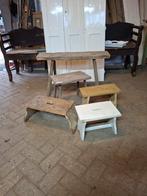 Diverse kleine bankjes/tafeltjes, Gebruikt, Overige kleuren, Ophalen of Verzenden, Landelijk