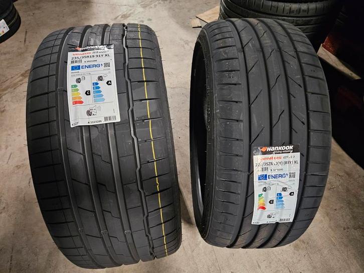 4x Nieuwe zomerbanden 235 35 19 / 225 35 19 Hankook €399,00, Auto-onderdelen, Banden en Velgen, Band(en), Zomerbanden, 19 inch
