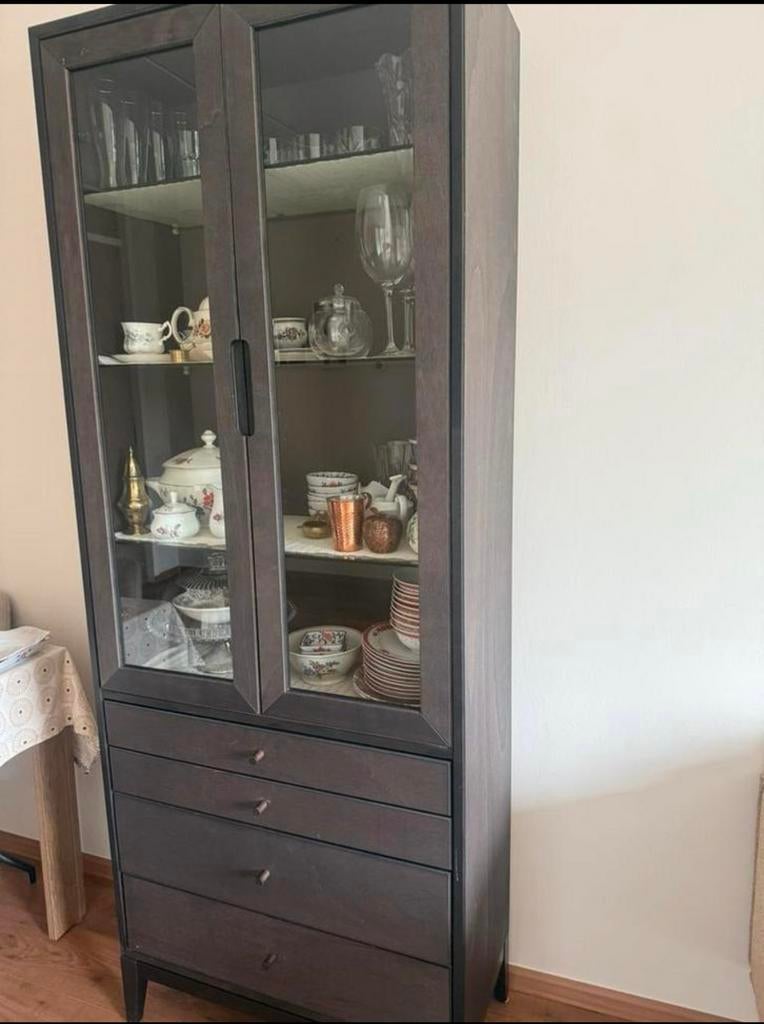 Vitrinekast in goede staat, Ophalen, 50 tot 100 cm, Zo goed als nieuw, 150 tot 200 cm