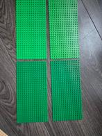 4 groene lego bouwplaten grondplaten baseplates 16x32, Kinderen en Baby's, Speelgoed | Duplo en Lego, Ophalen of Verzenden, Gebruikt