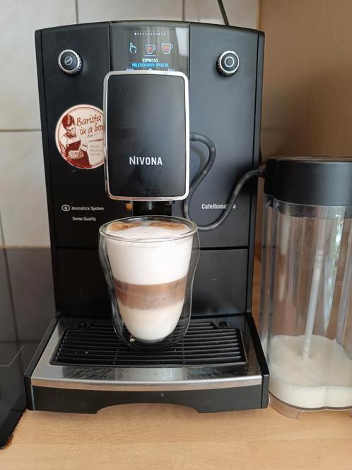 Nivona Cafferomantica typ 573, Witgoed en Apparatuur, Koffiezetapparaten, Gebruikt, Gemalen koffie, Koffiebonen, Koffiemachine