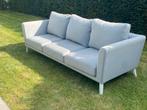 Stijlvolle 3-pers tuinbank van Flow Nieuwprijs €900, nu €425, Tuin en Terras, Tuinsets en Loungesets, Ophalen, Zo goed als nieuw