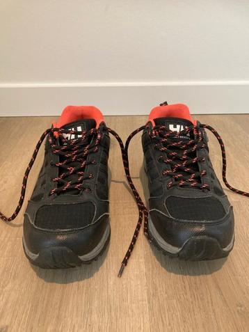Te koop: Helly Hansen wandelschoen dames (maat 37) beschikbaar voor biedingen