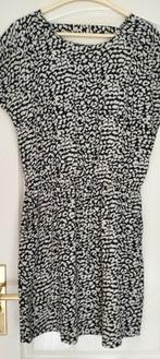 Off White jurk van only mt 38 zgan, Maat 38/40 (M), Only, Zwart, Ophalen of Verzenden