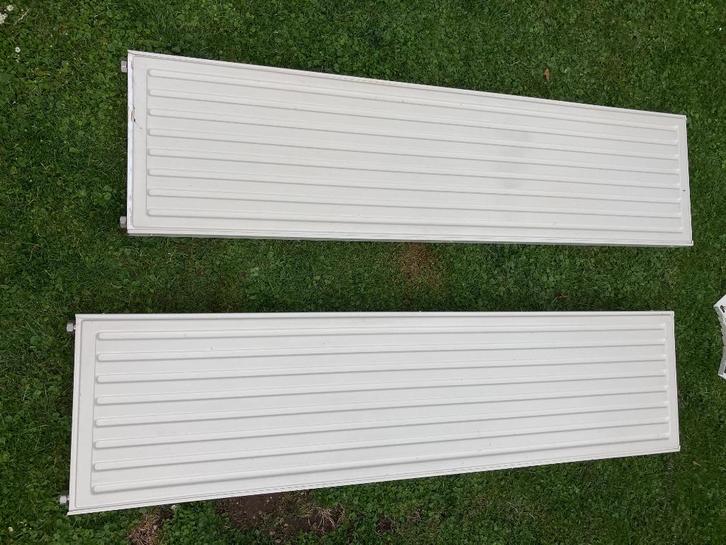 Verticale Radson radiatoren te koop., Doe-het-zelf en Verbouw, Verwarming en Radiatoren, Gebruikt, Radiator, 800 watt of meer