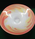 Glazen ovalen schaal, kleuren wit, oranje en geel, Schaal, Ophalen of Verzenden, Ovaal, Glas