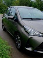 Toyota Yaris 1.5 Hybrid 100pk 5D CVT 2018 Grijs, 47 €/maand, Origineel Nederlands, Te koop, Alcantara