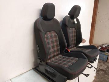 Interieur Volkswagen Polo VI (AW1) |2Q4881105H|2Q4881106H| beschikbaar voor biedingen