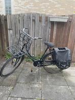 Gazelle fiets met dubbele fietstas, Fietsen en Brommers, Fietsaccessoires | Fietstassen, Ophalen, Gebruikt, Gazelle