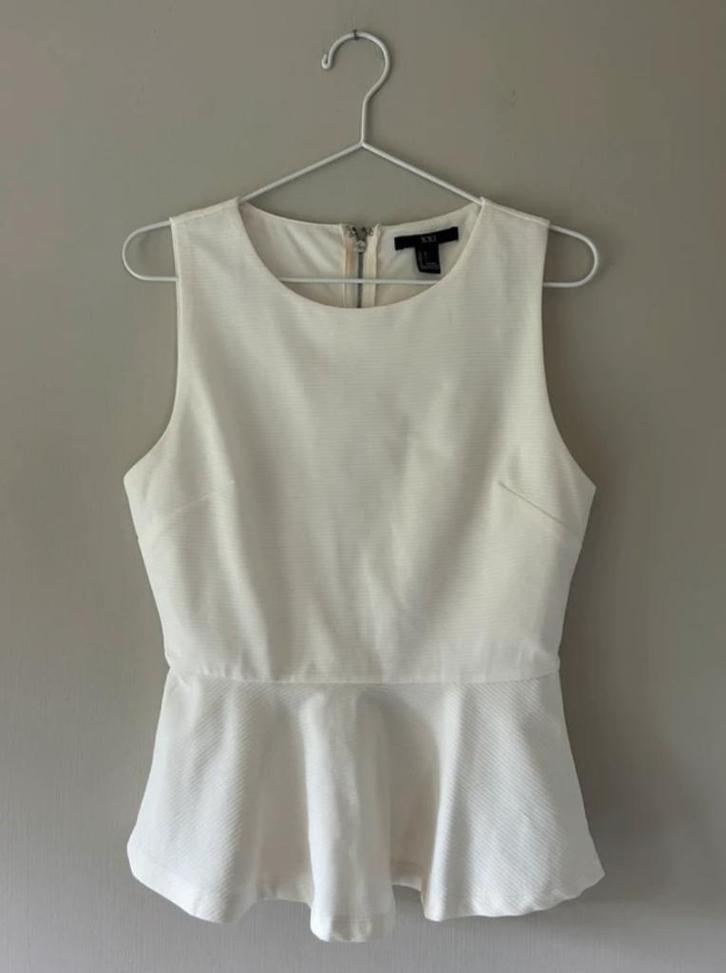 Witte peplum top maat S, Kleding | Dames, Tops, Zo goed als nieuw, Maat 36 (S), Wit, Zonder mouw, Verzenden