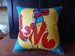 Opblaasbaar sixties kussen Love Peter Max inflatable pillow, Ophalen of Verzenden, Huis en Inrichting