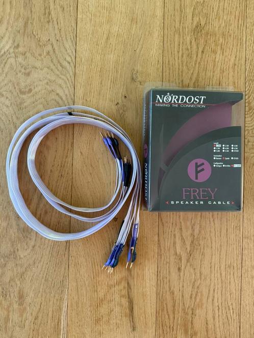 Nordost Frey luidsprekerkabels 2 x 1,5 meter, Audio, Tv en Foto, Audiokabels en Televisiekabels, Gebruikt, Luidsprekerkabel, Minder dan 2 meter
