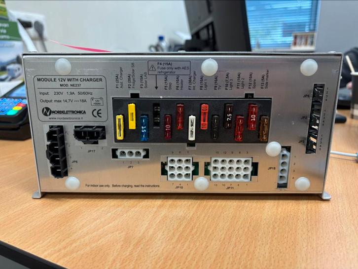 Nordelettronica NE237, Caravans en Kamperen, Camper-accessoires, Gebruikt, Ophalen