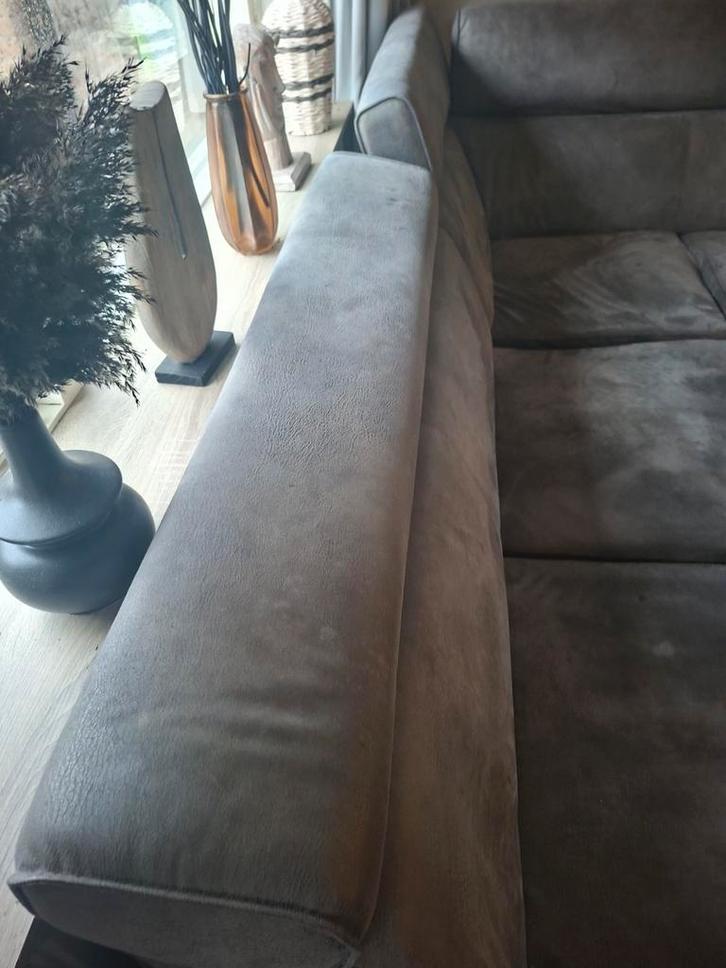 Mooie grijze hoekbank, Huis en Inrichting, Banken | Bankstellen, Gebruikt, Hoekbank, Vierpersoons of meer, 250 tot 300 cm, 75 tot 100 cm