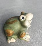 Leuke KIKKER 5 cm hoog beeldje, Ophalen of Verzenden, Zo goed als nieuw, Dier