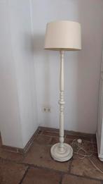 sta lamp met kap vintage brocante wit, Huis en Inrichting, Ophalen, Zo goed als nieuw