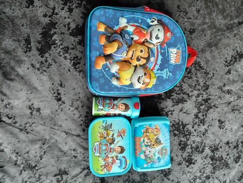 Complete schoolset rugtas drinkbeker en broodtrommels mepal, Diversen, Schoolbenodigdheden, Zo goed als nieuw, Ophalen of Verzenden