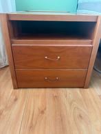 2 nachtkastjes in kersenhouten kleur, Gebruikt, Minder dan 45 cm, Ophalen of Verzenden, Minder dan 55 cm