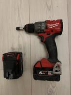 MILWAUKEE FPD3 Klopboormachine/schroefmachine met 2 accu’s, Ophalen of Verzenden, Boor- en Schroefmachine, Klopboormechanisme