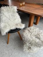 Leuke nep bont kleedjes, Ophalen of Verzenden, Zo goed als nieuw, Wit, Twee